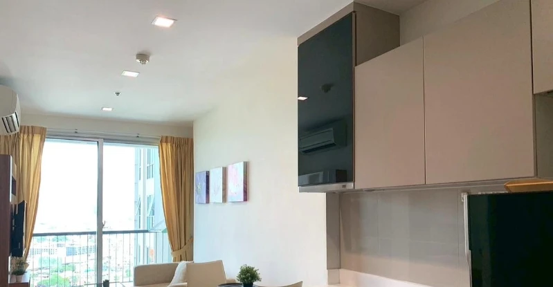 For rent: Rhythm Sathorn, 23rd floor, fully furnished unit. Book now! Don't miss out! Act fast!