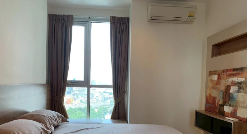For rent: Rhythm Sathorn, 23rd floor, fully furnished unit. Book now! Don't miss out! Act fast!
