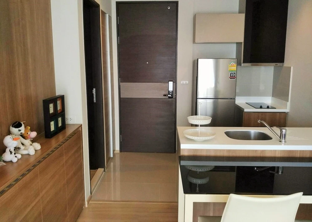 For rent: Rhythm Sathorn, ready to move in, high floor, fully furnished, reserve now, don't miss out!