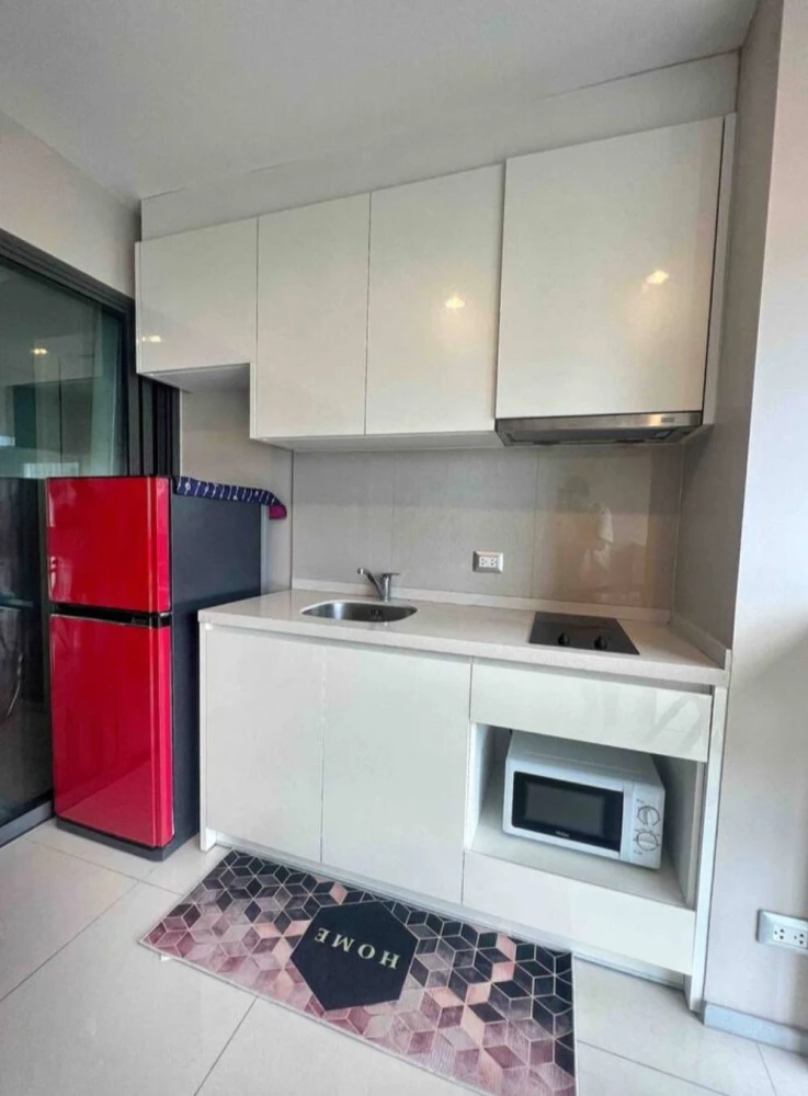For rent: Rhythm Sukhumvit 42, blue room, bright and comfortable to the eyes, lots of usable space, fully furnished, ready to move in