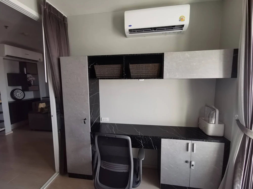 Rhythm Sukhumvit 44/1 for rent—move-in ready, fully equipped with amenities, and at a great price. Book now—don't wait!