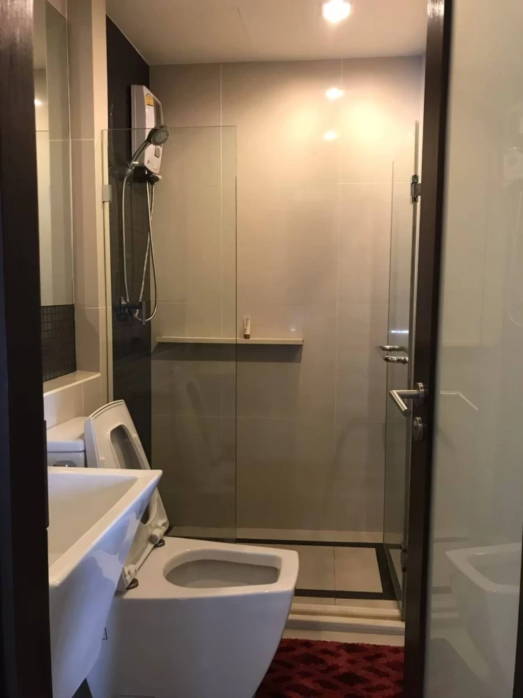 For rent: Rhythm Sukhumvit 50, 2 bedrooms, good location, convenient transportation, fully furnished, don't miss out on this great deal!