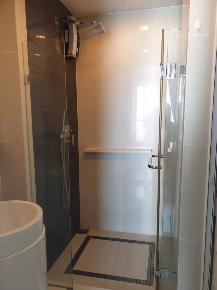 For rent: Rhythm Sukhumvit 50, 20th floor. Nice, fully furnished unit. Book now! Don't miss out!