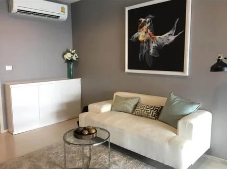 For rent Rhythm Sukhumvit 42, 35th floor, very high, beautiful view, electrical appliances ready to move in immediately