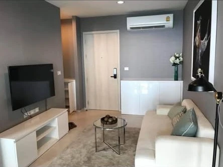 For rent Rhythm Sukhumvit 42, 35th floor, very high, beautiful view, electrical appliances ready to move in immediately