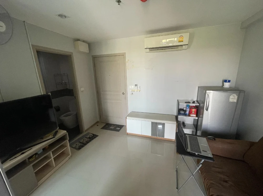 For rent: Rich Park @ Chaophraya, 1 bedroom, 1 bathroom. Great location, convenient transportation. You can't miss this opportunity!