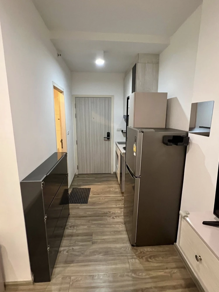 For rent: Rich Park Terminal Phaholyothin 59, high floor room, ready to move in, furnished + appliances included, reserve now!
