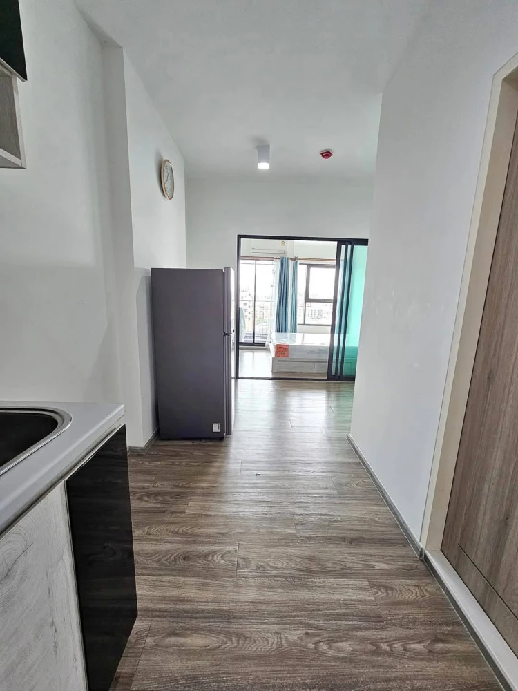 For rent Rich Park terminal Phahon Yothin 59, has a beautiful BTS view, fully furnished, ready to move in