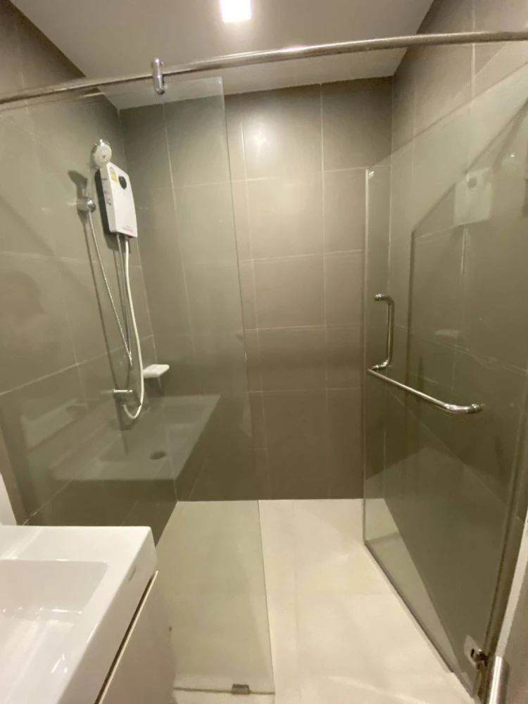 For rent Rich Park Terminal Phahon Yothin 59, ready to move in, fully furnished + complete facilities. Good like this, hurry and book now before you m