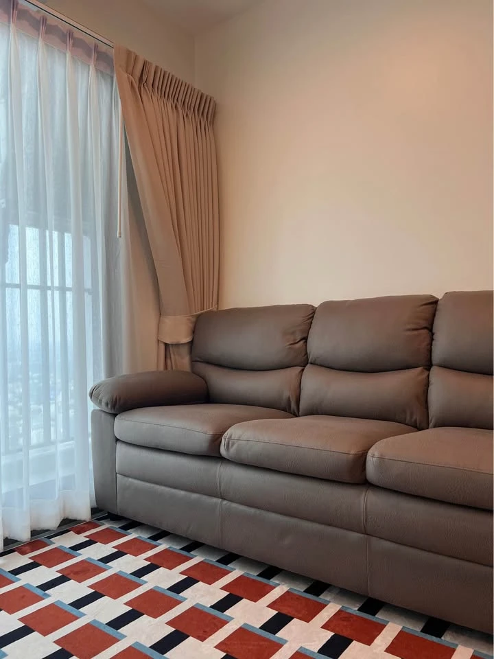 For rent: Rich Park Triple Station, 1 bedroom, 1 bathroom, fully furnished, unobstructed view. Don't miss out!