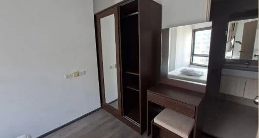 For Rent: Rich Park Triple Station. Pleasant unit on the 19th floor, fully furnished. Book now!