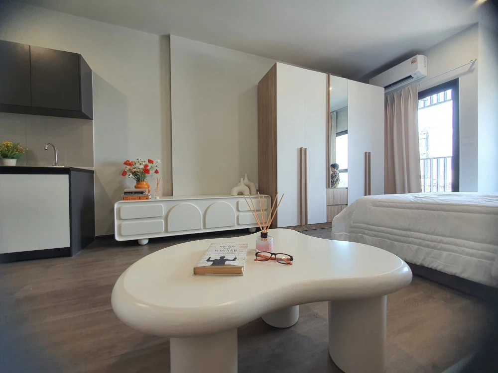 For rent: Rich Point @ BTS Wutthakat, 6th floor, beautiful room, fully furnished, ready to move in, reserve now, urgently.