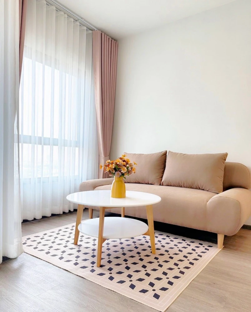 For rent: Rich Point @ BTS Wutthakat, pool view, decorated in bright, comfortable tones, complete with equipment in the room, very worth booking.