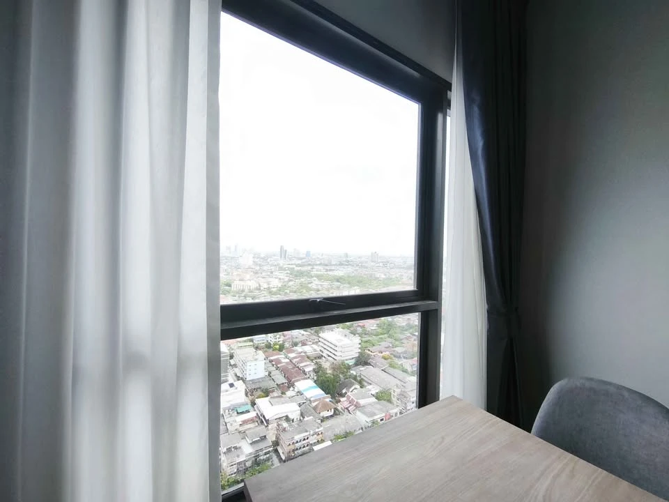 For rent Rich Point @ BTS Wutthakat, ready to move in, 30th floor, high view, complete here, must hurry to reserve now.