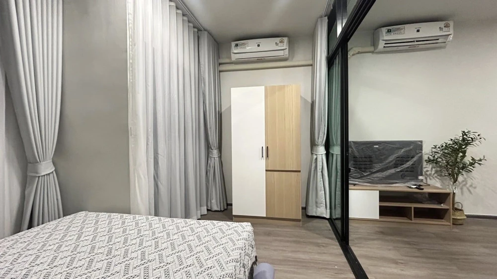 For rent: Rich Point @ BTS Wutthakat. Very rare! 21st floor, beautiful view, great room, this price will rent out quickly.