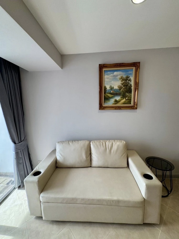 For rent: River Heaven, a luxury condo on the banks of the Chao Phraya River, next to Asiatique. Every room has a river view. You'll regret it if you