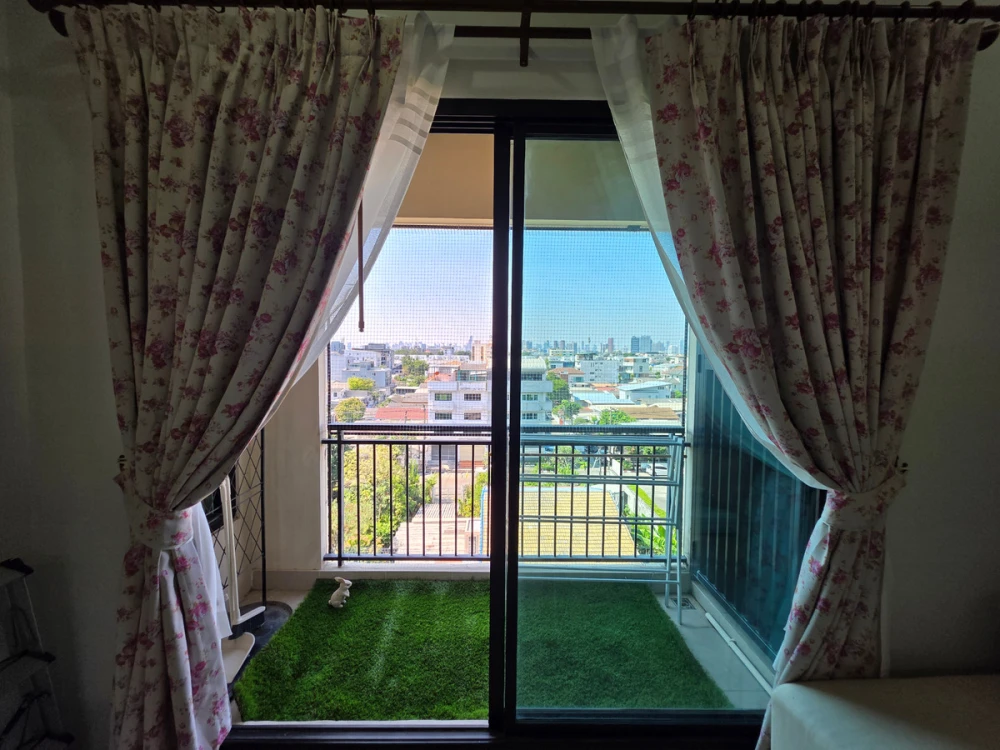 For rent: S1 Rama 9, 6th floor. A lovely, fully furnished unit. Book now!