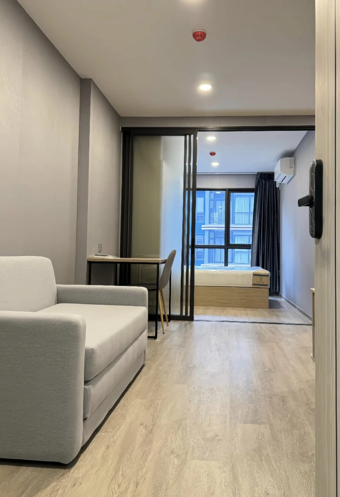 For rent Salaya One Residences, 5th floor, pool view, fully furnished, book now.