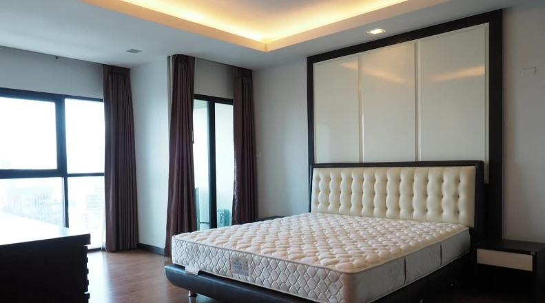 ให้เช่า Sathorn Gardens ชั้น 32 ห้องน่าอยู่ มาพร้อมการตกแต่งที่ครบครัน รีบจองเลย images
