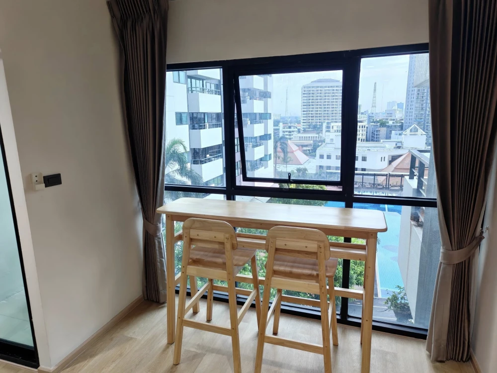 For rent: Sathorn Gardens, ready to move in, spacious and comfortable. Reserve now, don't miss out!!!