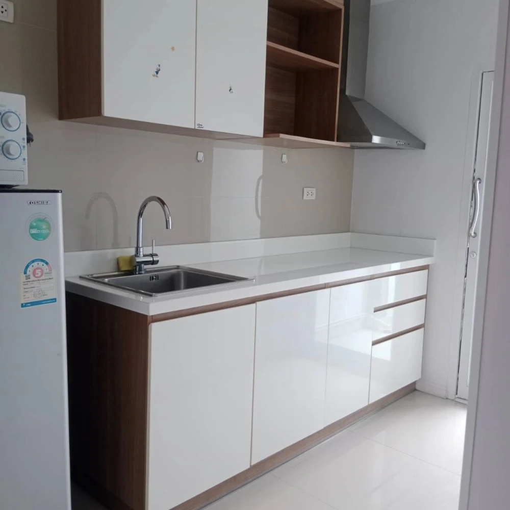 Seahill Condo for rent, a nice room, good location, comes with complete furniture and appliances, just bring your bags and move in!