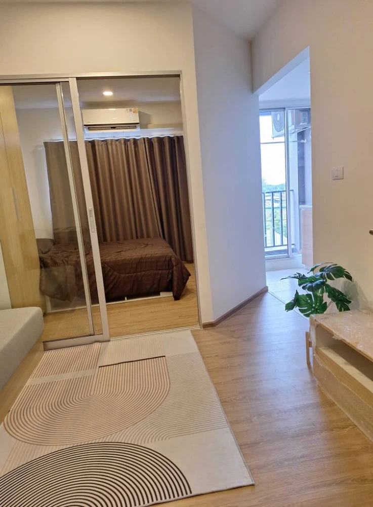 For rent: Sena Kith Bangna - KM.29, 1 bedroom, 1 bathroom, decorated in a controlled tone. Don't miss out on this great deal.