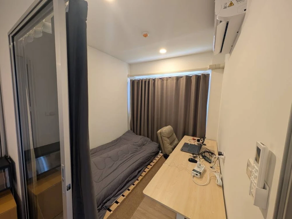 For rent: Sena Kith Bangna - KM.29, spacious room with plenty of usable space, fully furnished and equipped with appliances. Reserve now!