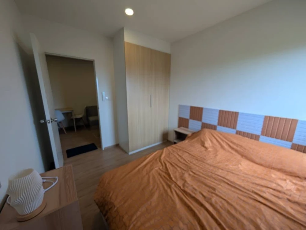 For rent: Sena Kith Bangna - KM.29, spacious room with plenty of usable space, fully furnished and equipped with appliances. Reserve now!