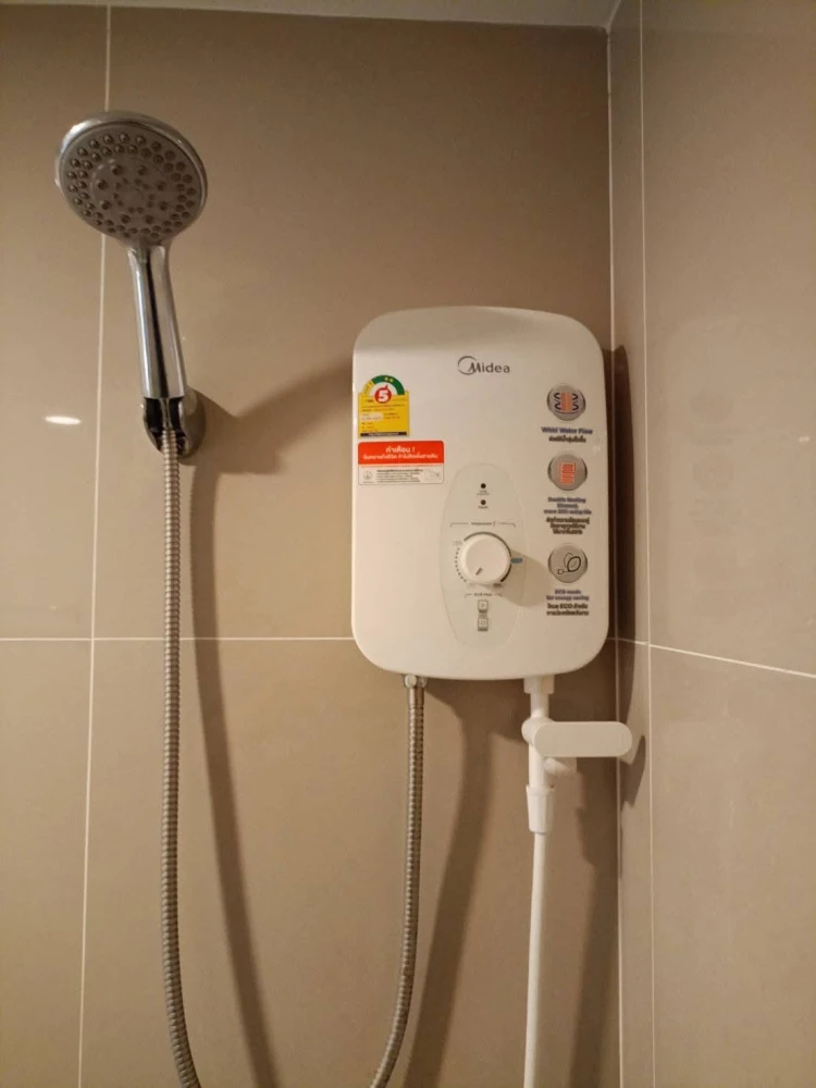 For rent: Sena Kith BTS Saphanmai, 3rd floor. Nice, fully furnished unit. Book now!