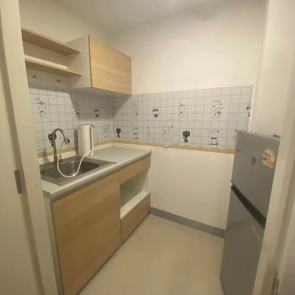 For rent: Sena Kith BTS Saphanmai, 5th floor unit. Fully furnished, just bring your suitcase and move in!
