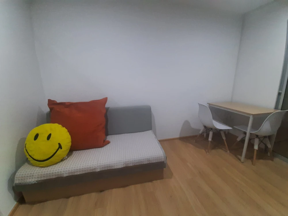 For rent: Sena Kith Chalong Krung-Ladkrabang, 3rd floor, fully furnished room, ready to move in, reserve now, urgently.