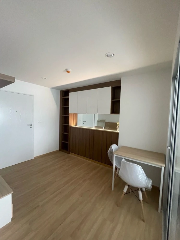 For rent: Sena Kith Chalong Krung-Ladkrabang, 7th floor, nice room, fully furnished, reserve now, hurry!