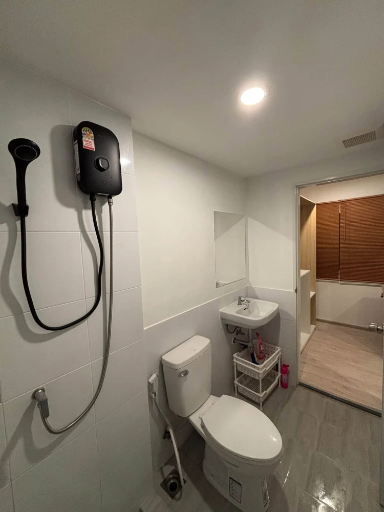 For rent: SENA Kith MRT–Bangkae, 1 bedroom, 1 bathroom, 6th floor, fully furnished. Book now!