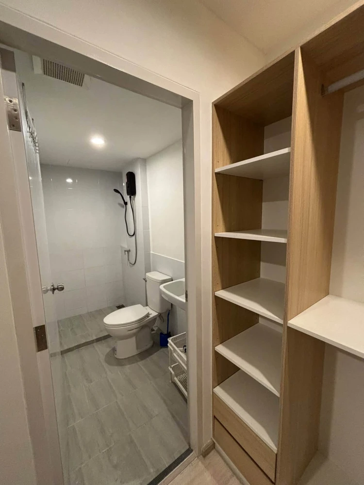 For rent: SENA Kith MRT–Bangkae, 1 bedroom, 1 bathroom, 6th floor, fully furnished. Book now!