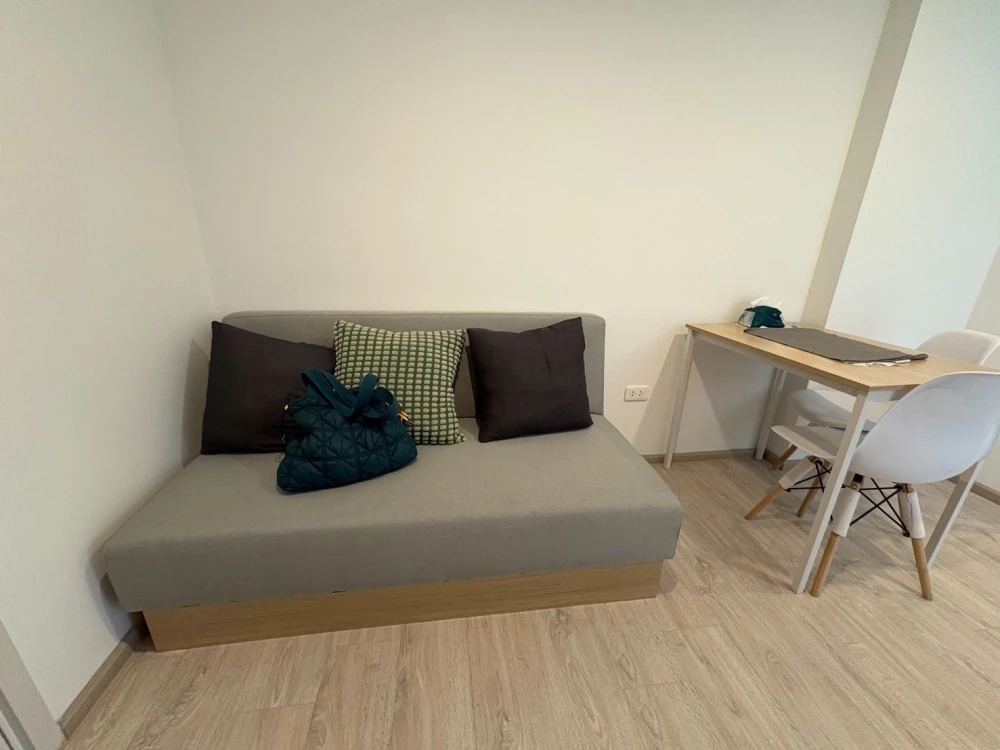 For rent: SENA Kith MRT–Bangkae Phase 2, 1 bedroom, 1 bathroom, 8th floor, fully furnished, reserve now!