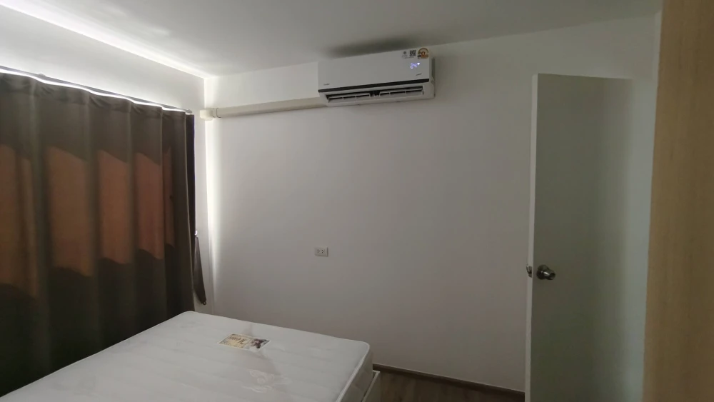 For rent: Sena Kith Rangsit-Khlong 4, 1 bedroom, 1 bathroom, fully furnished. Convenient location. Don't miss out!