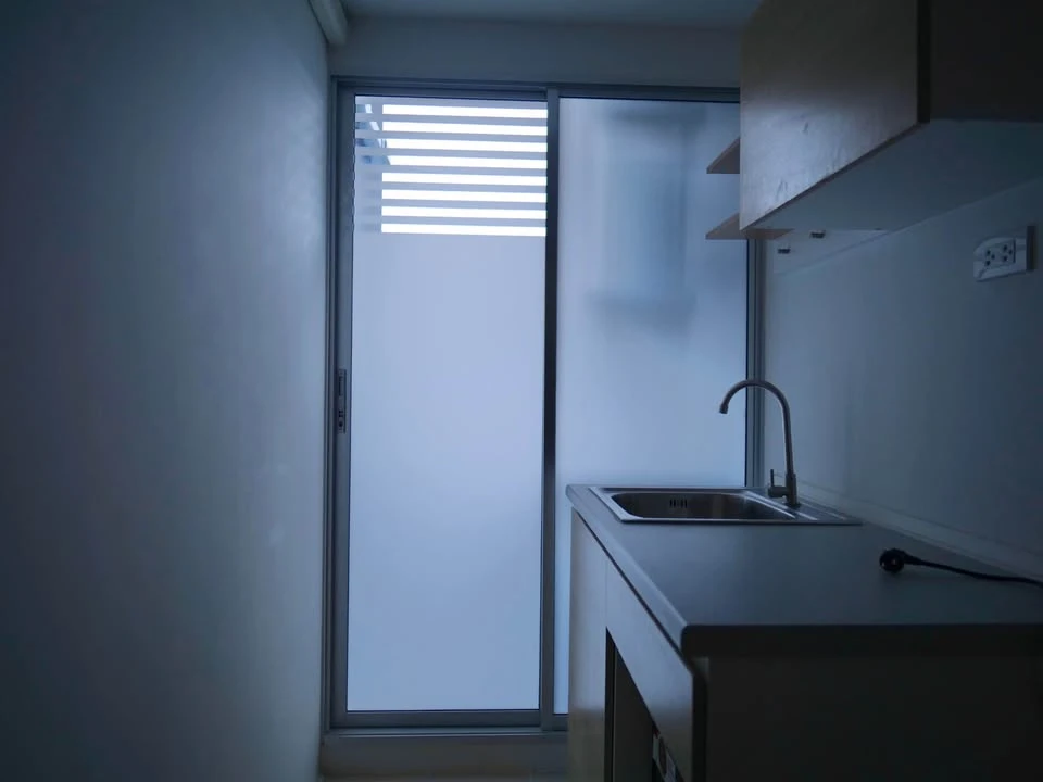 For rent: Sena Kith Srinakarin - Sridan, 1 bedroom, 1 bathroom, 2nd floor, fully furnished, excellent common area, reserve now.