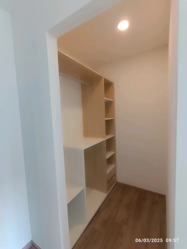 For rent: Sena Kith Srinakarin - Sridan, 2nd floor, fully furnished, very livable. Book now!