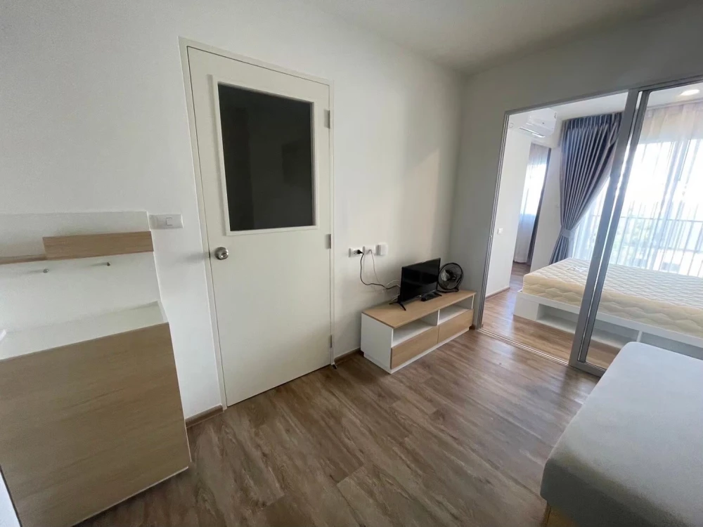 For rent: Sena Kith Srinakarin - Sridan, 5th floor, nice room, fully furnished, reserve now.
