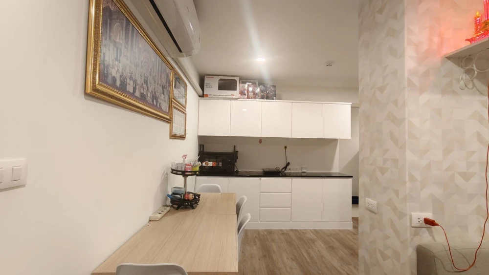 For rent: Sena Kith Srinakarin - Sridan, combined unit with spacious living area. Don't miss out!