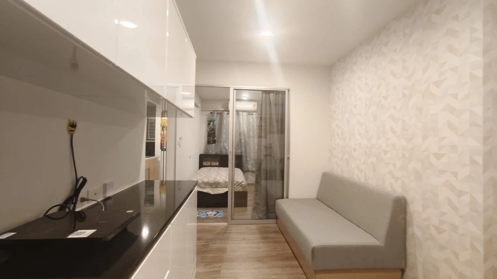 For rent: Sena Kith Srinakarin - Sridan, combined unit with spacious living area. Don't miss out!