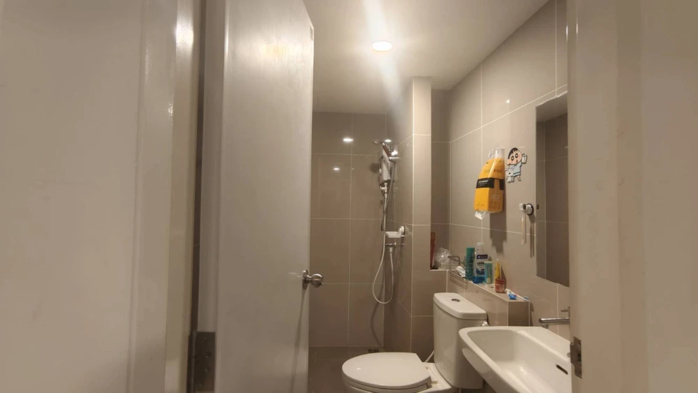 For rent: Sena Kith Srinakarin - Sridan, combined unit with spacious living area. Don't miss out!