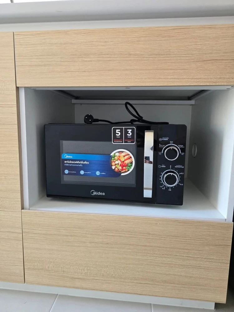 For rent: Sena kith Srinakarin-Sridan, a nice room with complete furniture and electrical appliances. Just bring your own things and you can move in.
