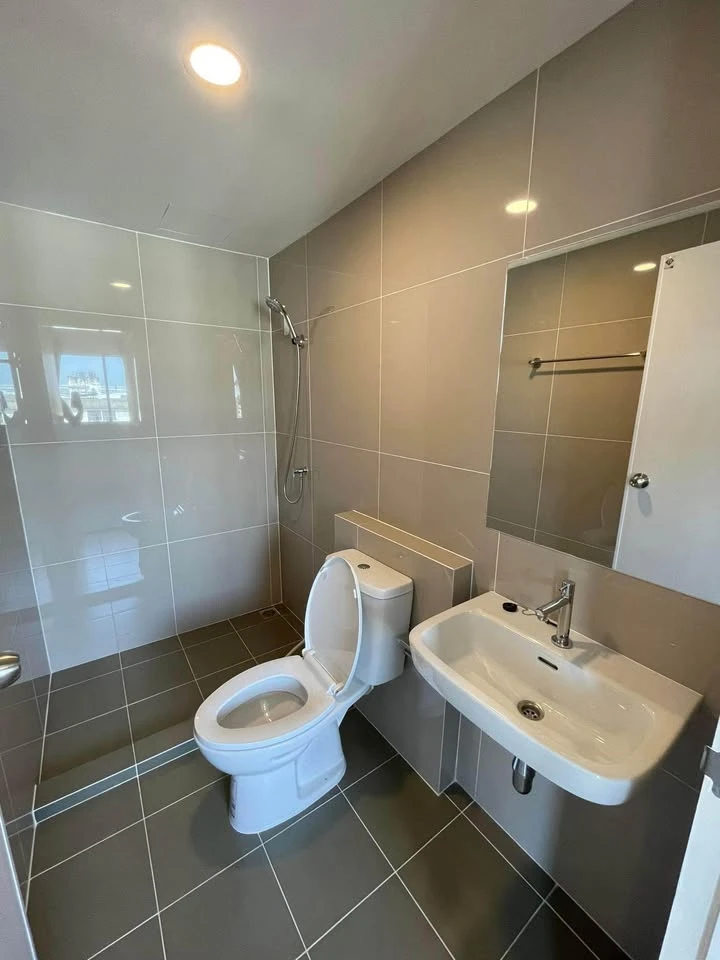 For rent: Sena Kith Srinakarin - Sridan, 1 Bedroom (Walk-in Closet) unit, fully furnished. Don't miss out!