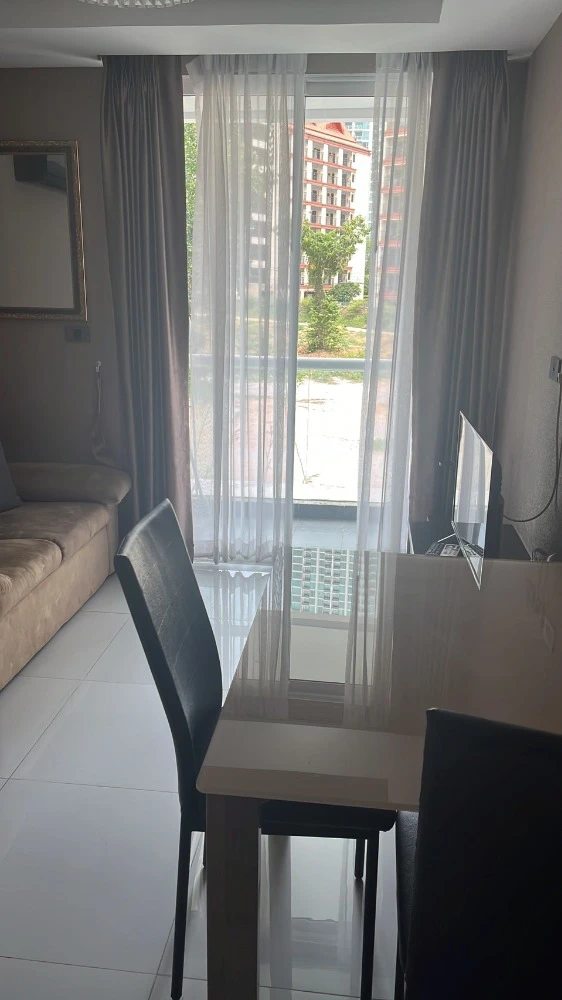 For rent: Serenity Pattaya Wongamat, 2nd floor. A lovely, fully furnished unit. Book now!