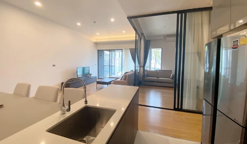 For rent: Siamese Exclusive Sukhumvit 31. Nice, fully furnished unit. Book now! Limited time offer!