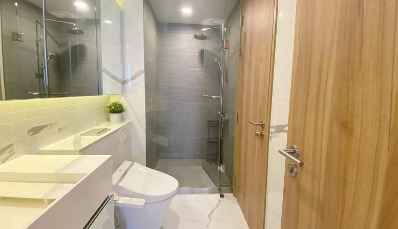 For rent: Siamese Exclusive Sukhumvit 31. Nice, fully furnished unit. Book now! Limited time offer!