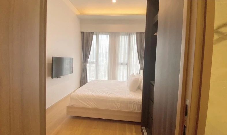 For rent: Siamese Exclusive Sukhumvit 31. Nice, fully furnished unit. Book now! Limited time offer!
