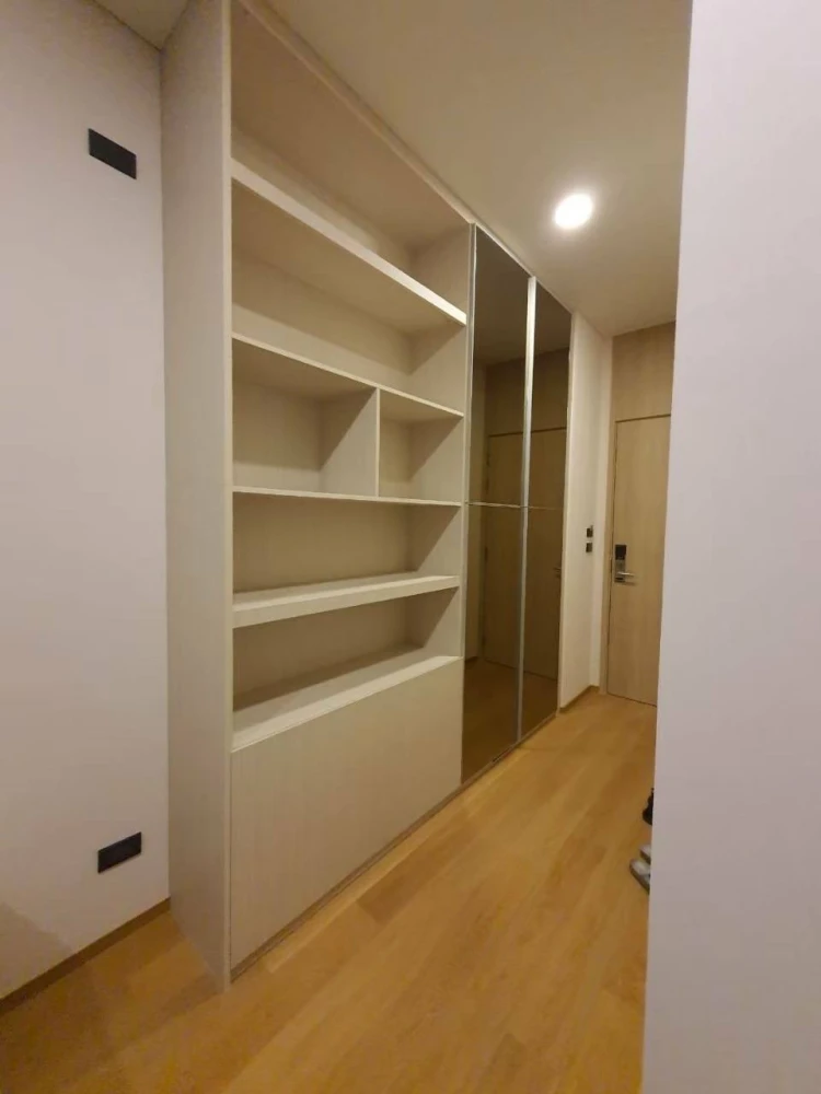 For rent: Siamese Exclusive Sukhumvit 42, close to the BTS station, convenient transportation, close to restaurants and cafes, ready for you to experi