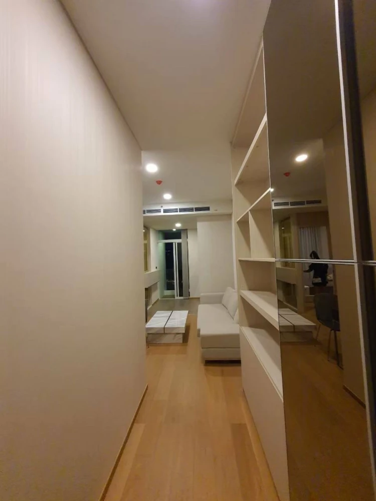 For rent: Siamese Exclusive Sukhumvit 42, close to the BTS station, convenient transportation, close to restaurants and cafes, ready for you to experi